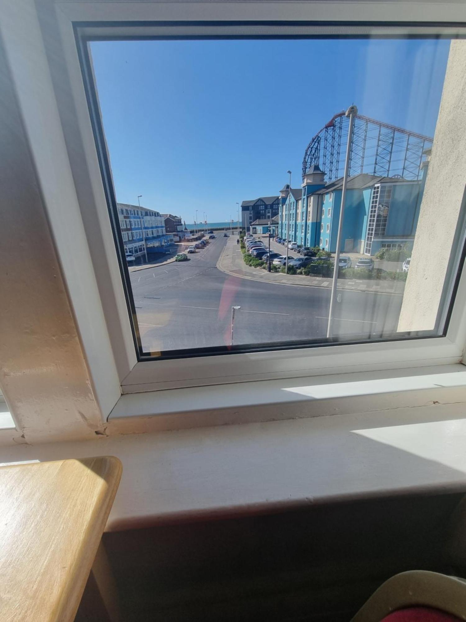 Henson Hotel Pleasure Beach Blackpool Ruang foto