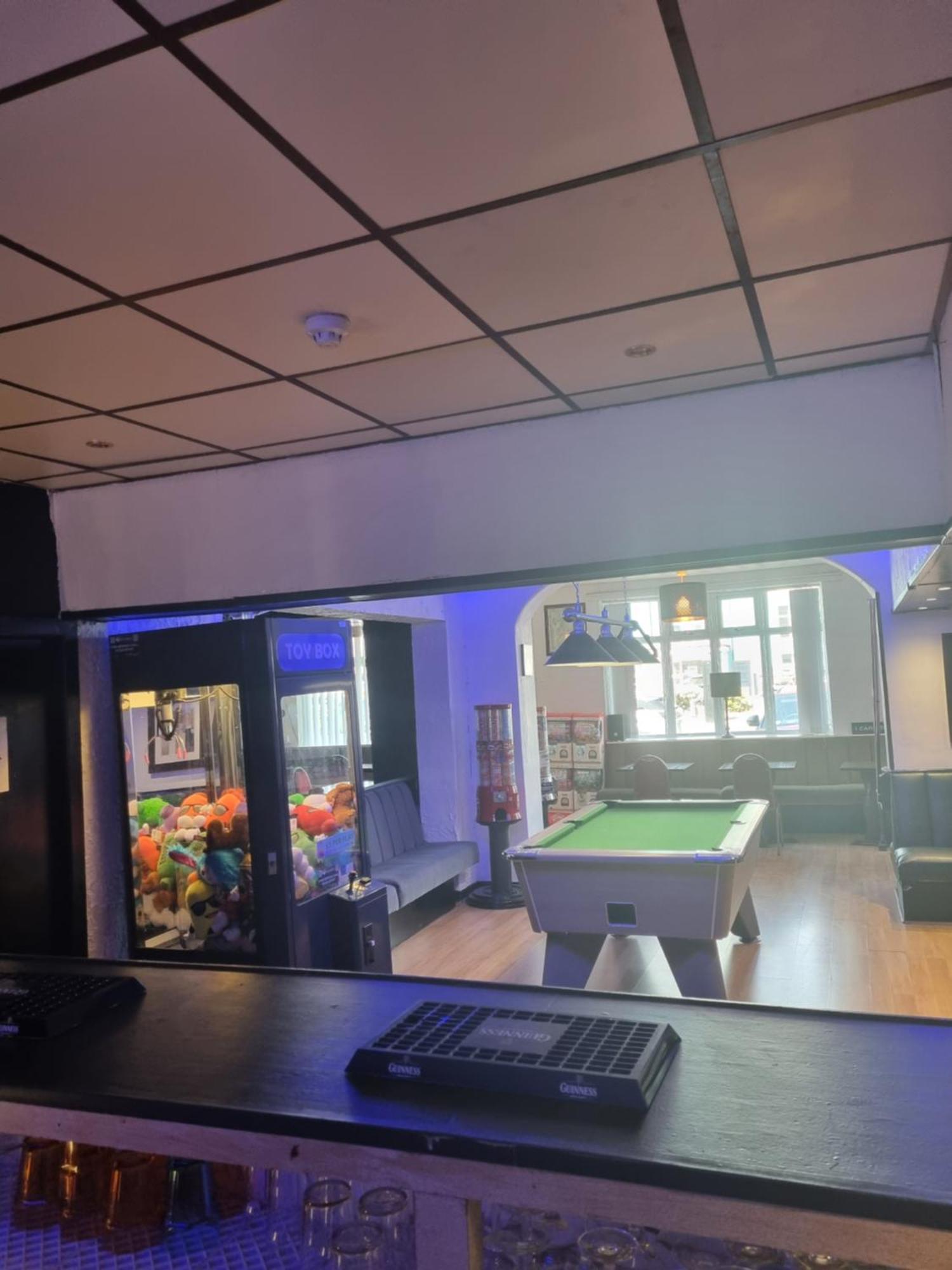 Henson Hotel Pleasure Beach Blackpool Bagian luar foto